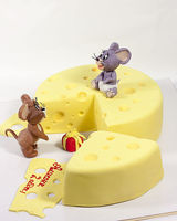 Детский торт «Мышки на сыре»