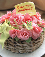 Свадебный торт «Корзина с розами»