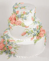 Свадебный торт «С кремовыми цветами»