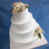Свадебный торт «Живые цветы на белом»